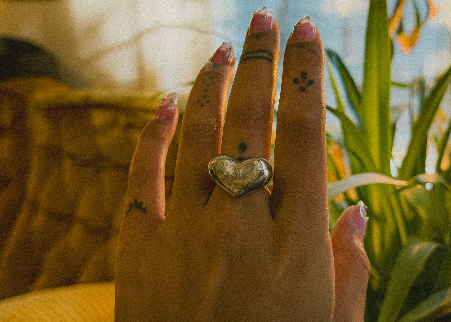 Silver Heart Ring - sz. 8.5