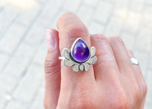 Load image into Gallery viewer, High Dome Amethyst Ring -sz. 9.5
