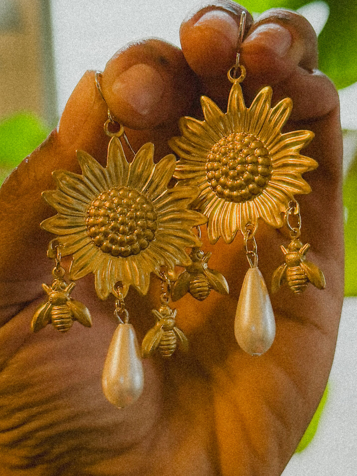 Liz Earrings