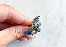 Load image into Gallery viewer, White Buffalo Longhorn Ring -sz.7
