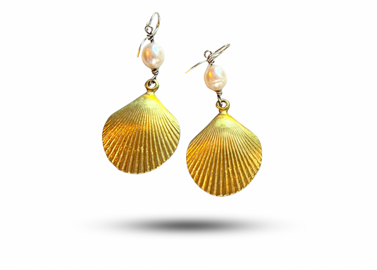 Clam Earrings