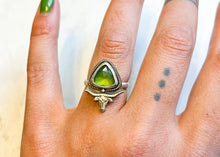 Load image into Gallery viewer, Aventurine Longhorn Ring - sz. 6.25
