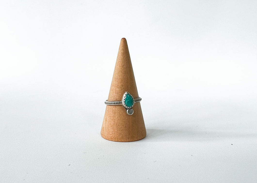 Turquoise Mini Ring #4 - sz.7